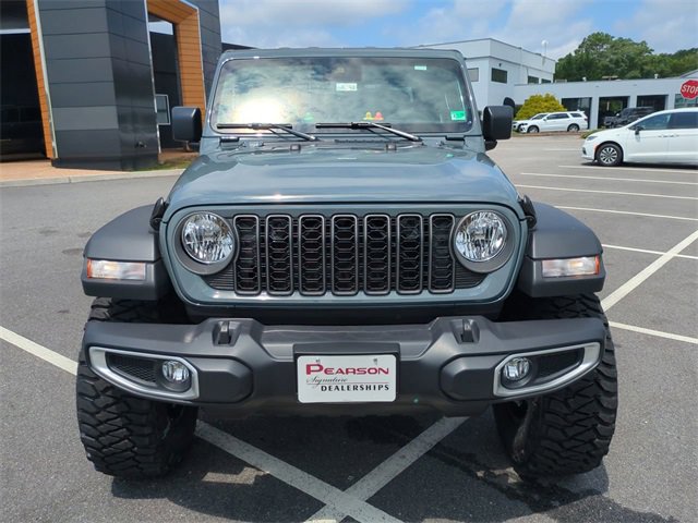 New 2025 Jeep Gladiator Sport image 9