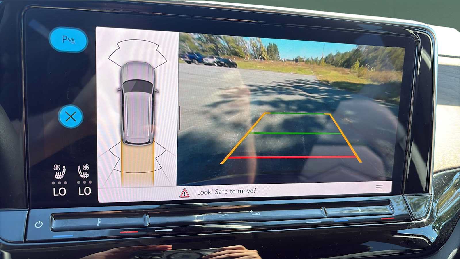 Used 2026 Volkswagen Atlas SE AWD/4WD image 12