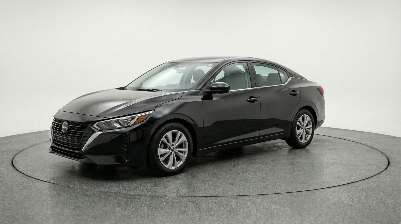 Used 2025 Nissan Sentra S FWD image 3