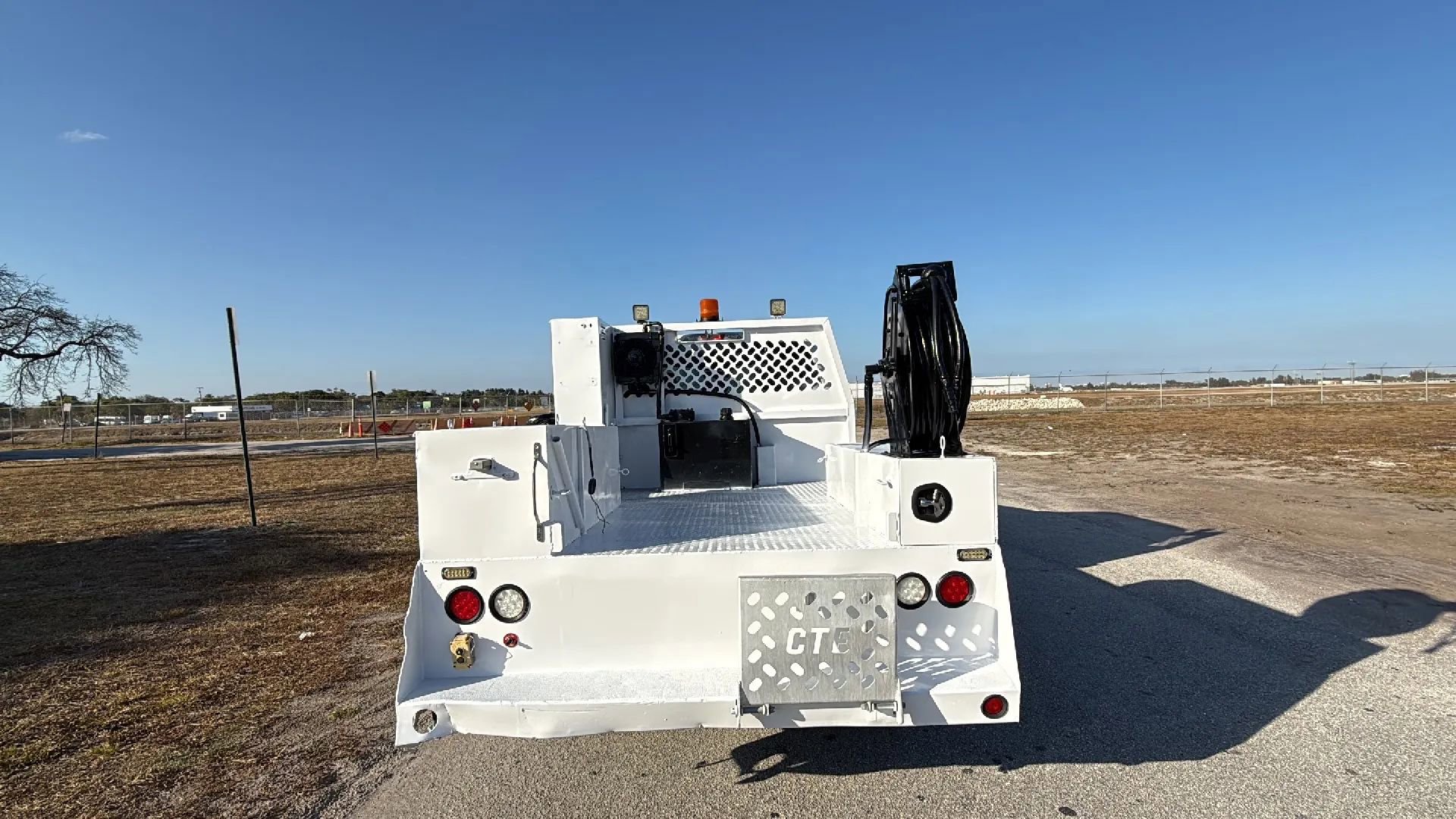 Used 2017 Ford F350 XL image 4