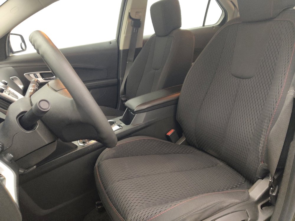 Used 2015 Chevrolet Equinox LS image 17