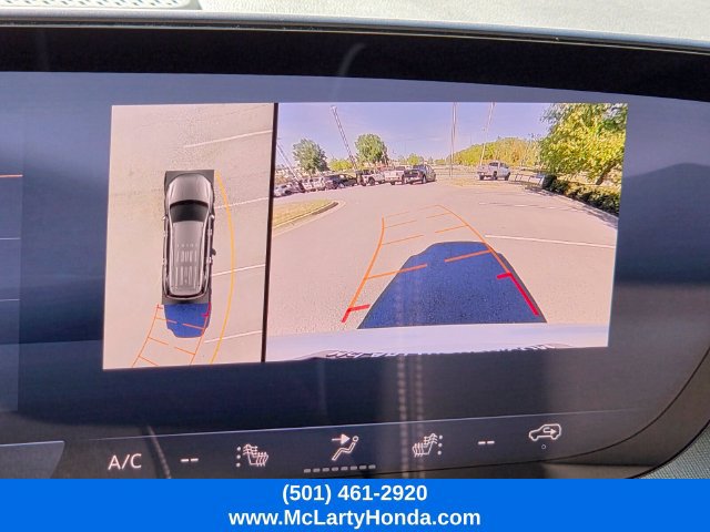 Used 2025 Buick Enclave Preferred FWD image 24