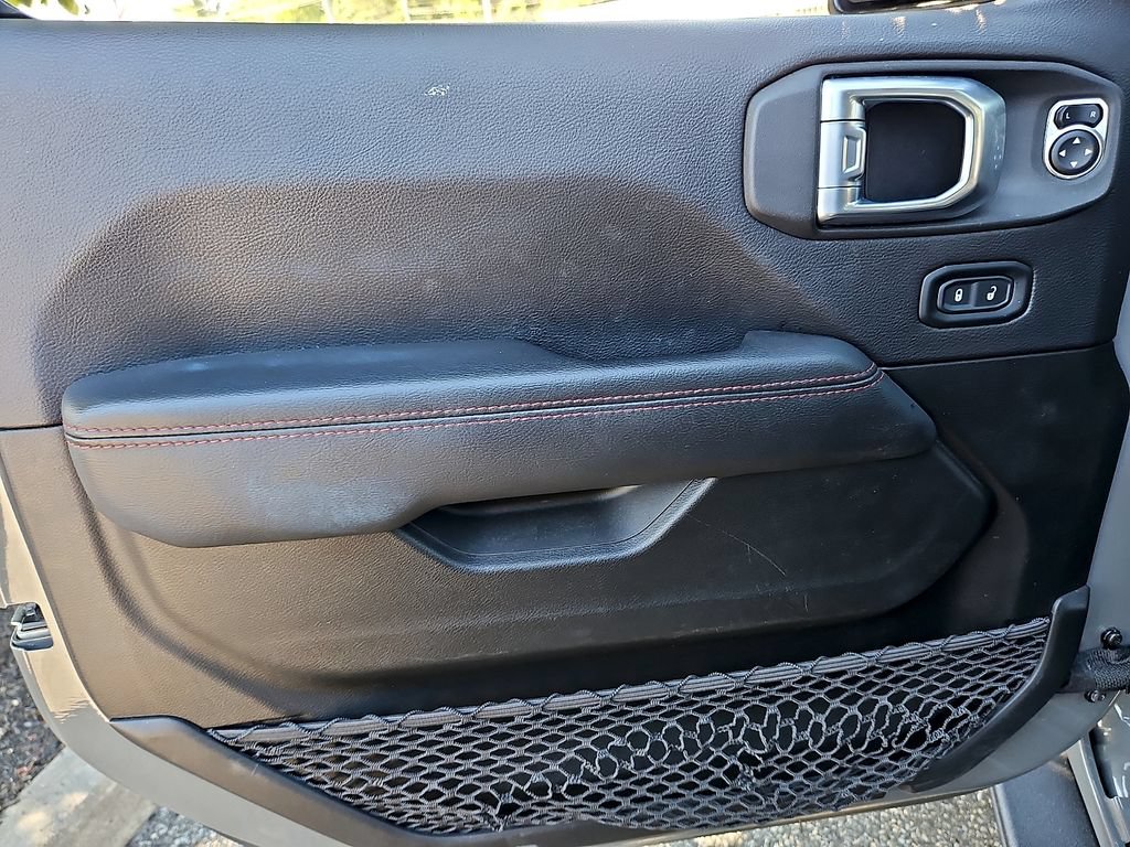 Used 2021 Jeep Wrangler Unlimited Rubicon AWD/4WD image 15