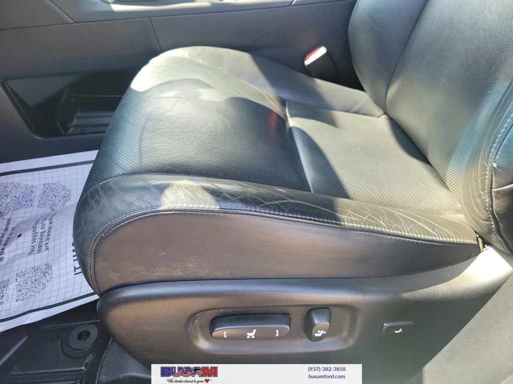 Used 2015 Lexus RX 450h AWD image 16