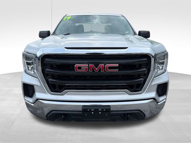 Used 2019 GMC Sierra 1500 4x4 Crew Cab w/ Convenience Package image 2