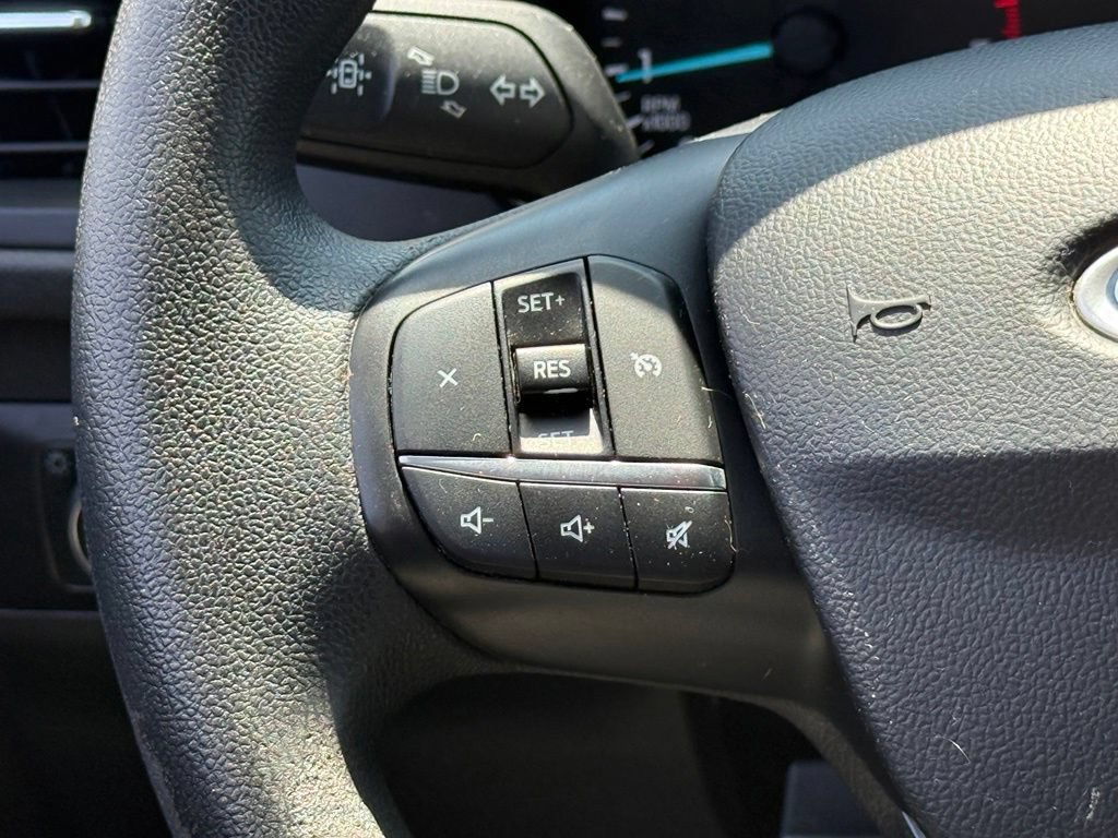 Used 2020 Ford Escape SE FWD image 22