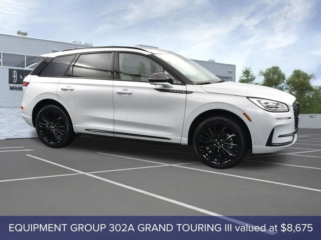 New 2026 Lincoln Corsair Grand Touring AWD/4WD image 3