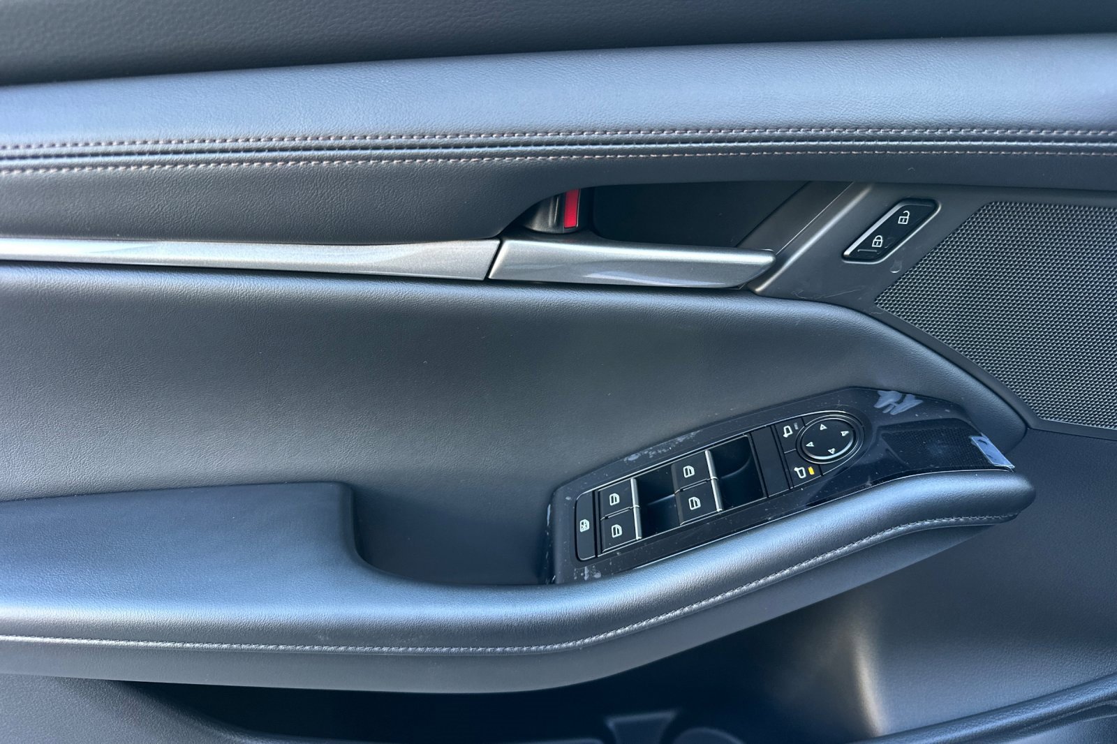 New 2026 MAZDA MAZDA3 2.5 S Sedan w/ Preferred Pkg image 10