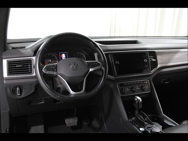 Certified 2020 Volkswagen Atlas Cross Sport SE AWD/4WD image 6