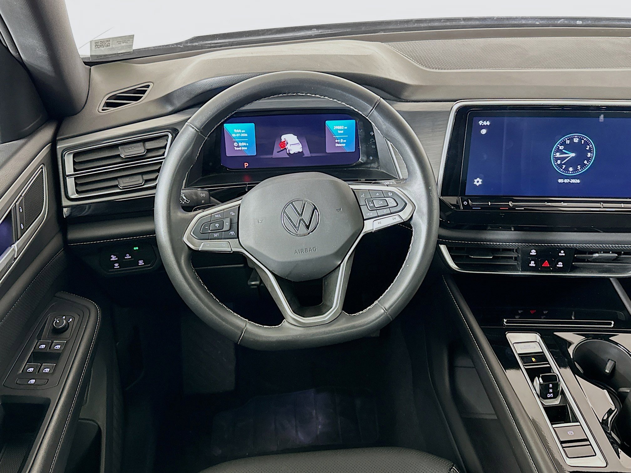 Used 2025 Volkswagen Atlas Cross Sport SE FWD image 18
