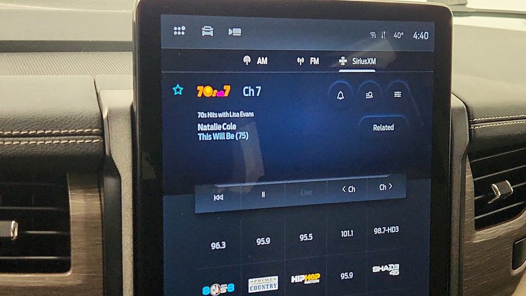 Used 2022 Ford Expedition Max Limited image 19