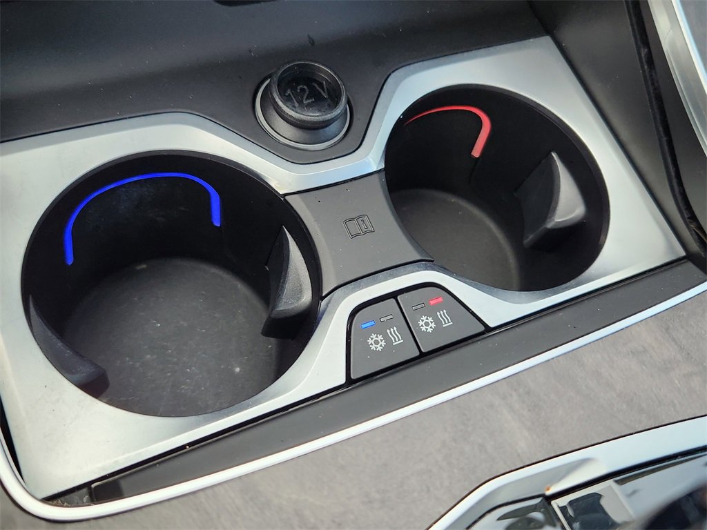 Used 2021 BMW X7 M50i image 30