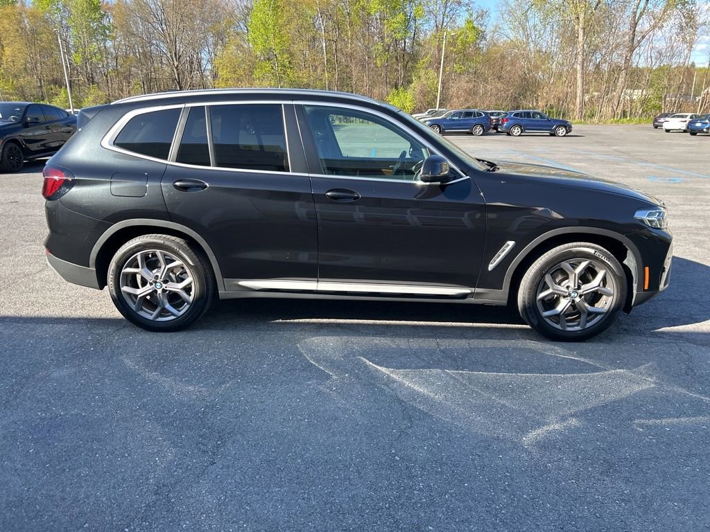 Certified 2024 BMW X3 xDrive30i w/ Premium Package AWD/4WD image 7
