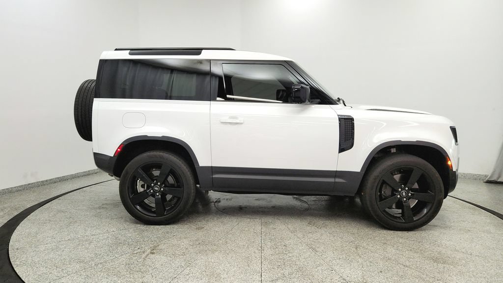 Used 2023 Land Rover Defender 90 S AWD/4WD image 6