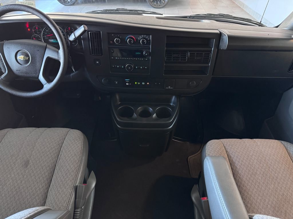 Used 2023 Chevrolet Express 3500 LT w/ LT Preferred Equipment Group image 12