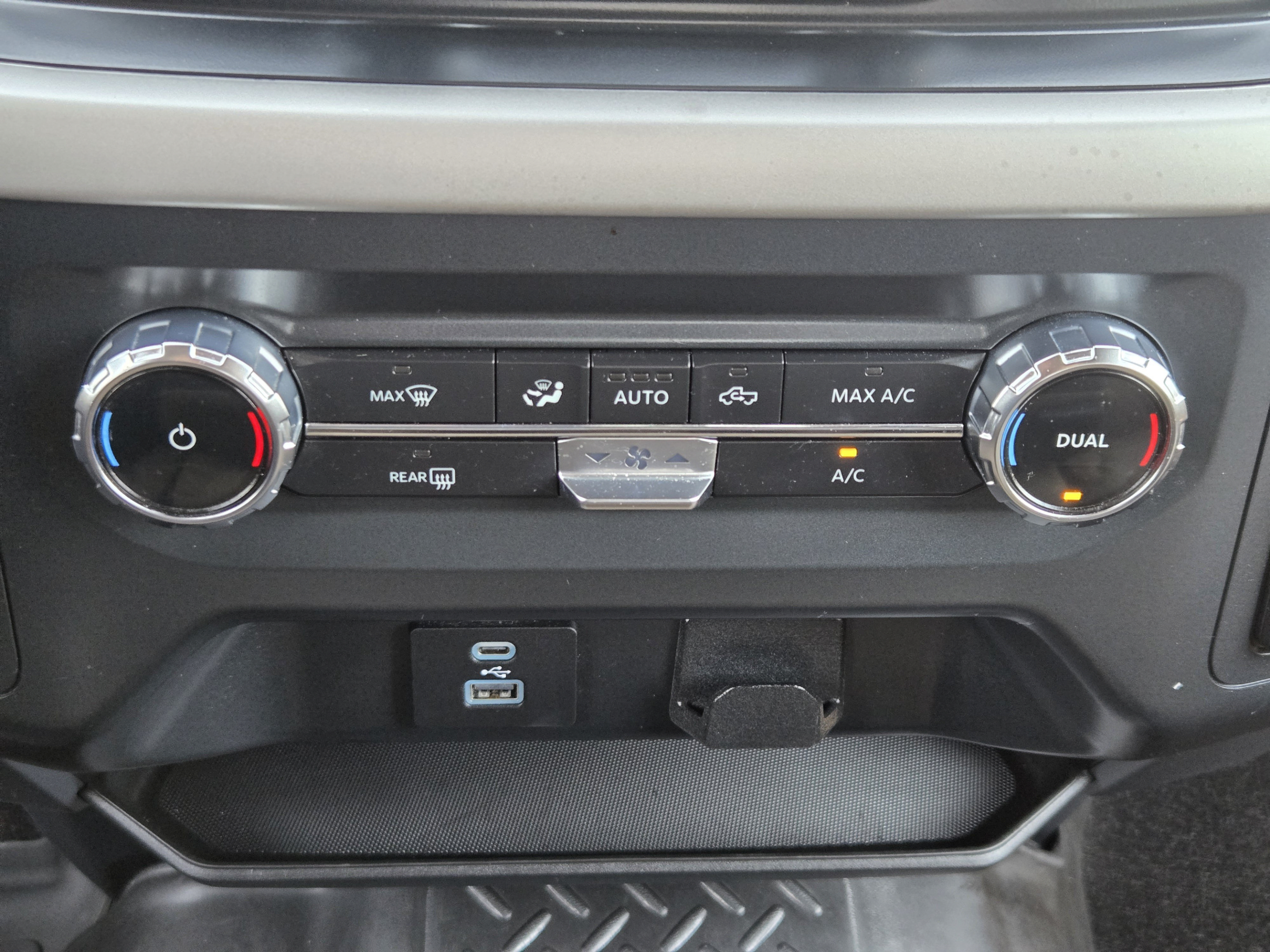 Used 2022 Ford F150 XLT w/ Equipment Group 301A Mid AWD/4WD image 14