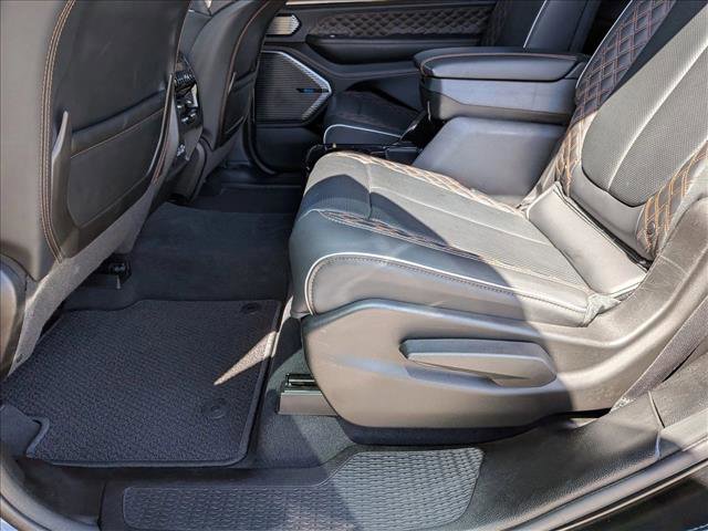 Used 2024 Jeep Grand Cherokee L Summit AWD/4WD image 19