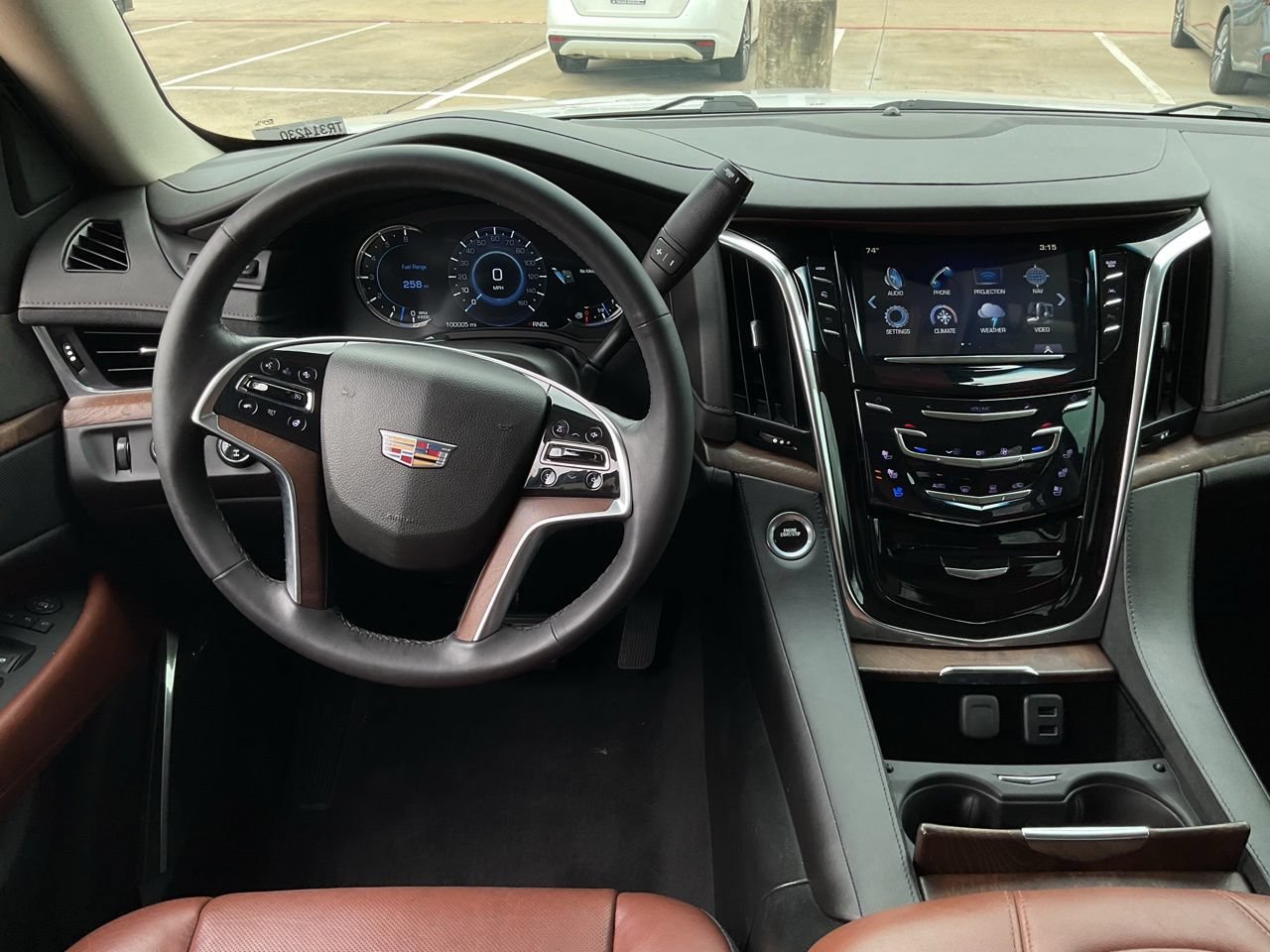 Used 2017 Cadillac Escalade Premium Luxury AWD/4WD image 16