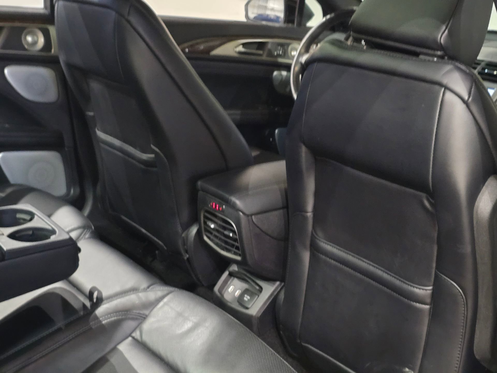 Used 2020 Lincoln MKZ Reserve w/ Luxury Package image 50