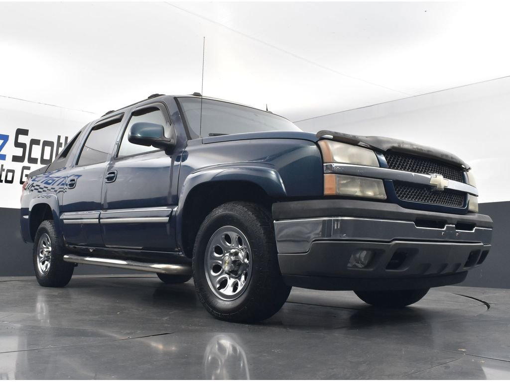 Used 2005 Chevrolet Avalanche Z71 w/ Sun And Sound Package image 23
