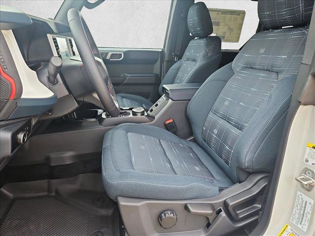 New 2026 Ford Bronco Heritage Edition image 4