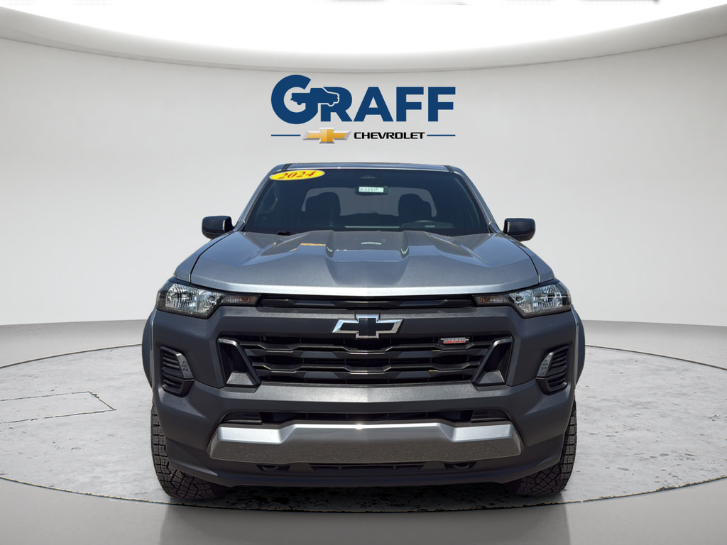Used 2024 Chevrolet Colorado Trail Boss AWD/4WD image 12