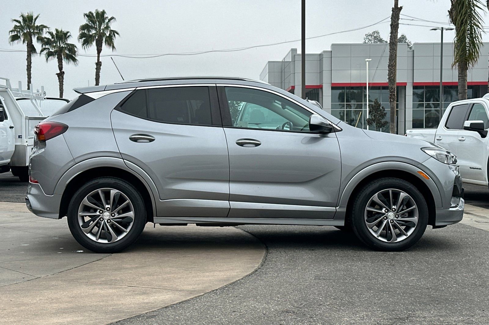 Certified 2023 Buick Encore GX Select w/ Sport Touring Package image 3