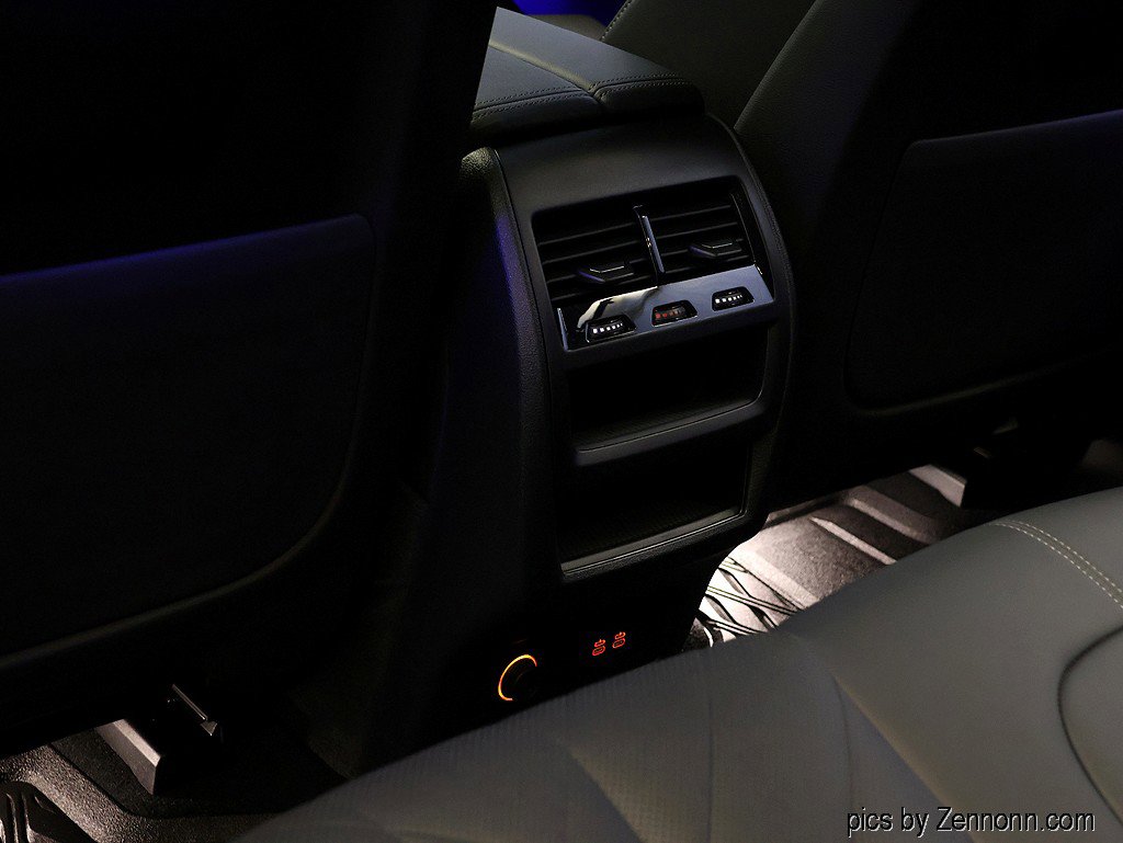 Certified 2024 BMW X5 xDrive40i w/ Executive Package image 14