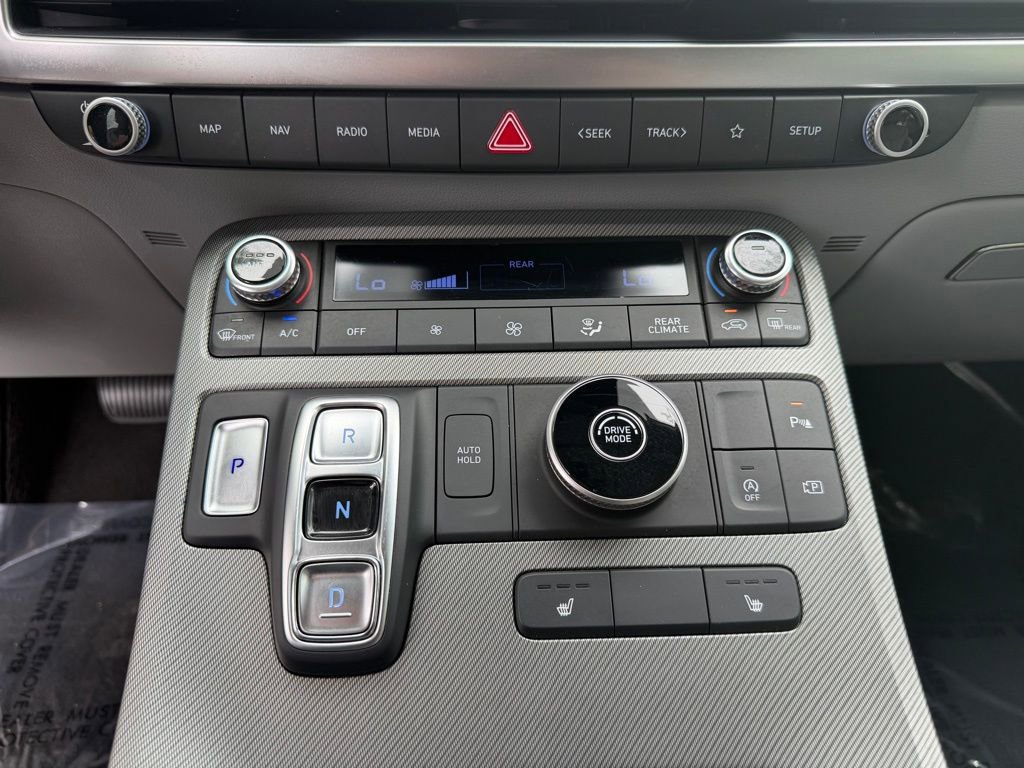 Used 2024 Hyundai Palisade SEL image 27