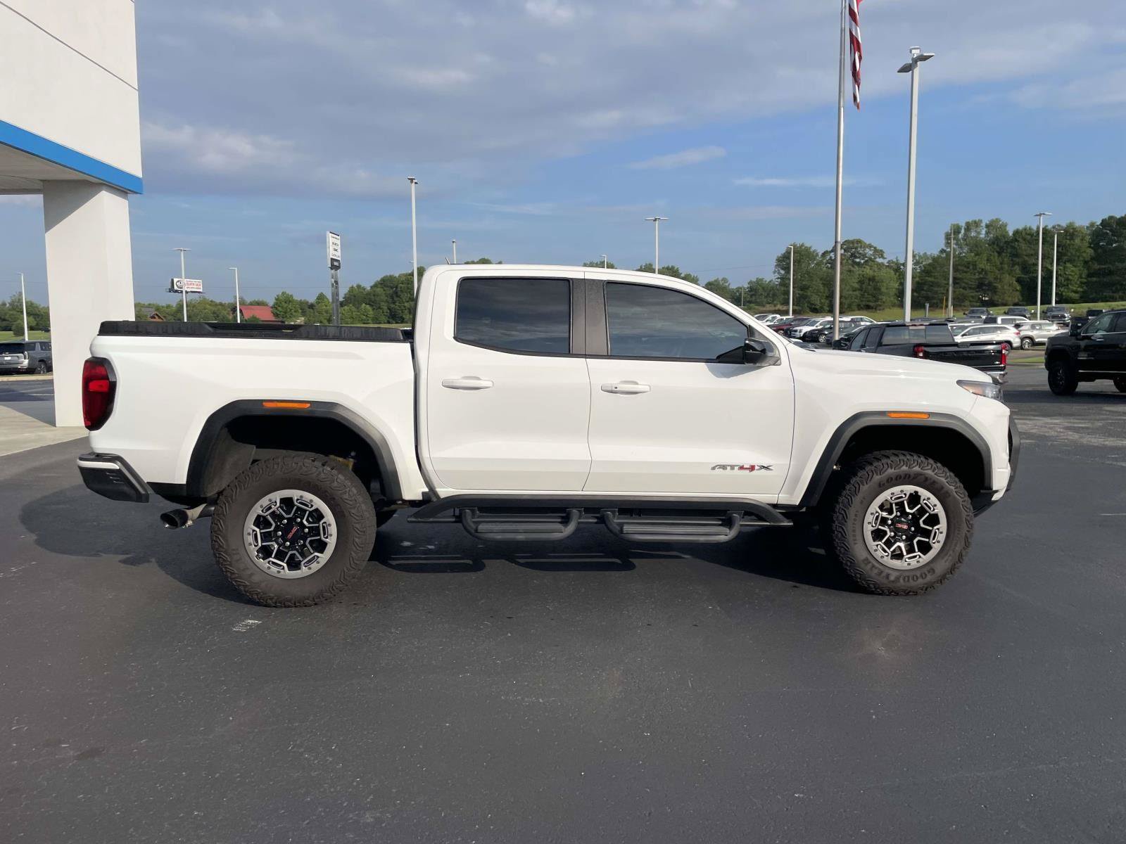 Certified 2023 GMC Canyon AT4X w/ Edition 1 AWD/4WD image 2