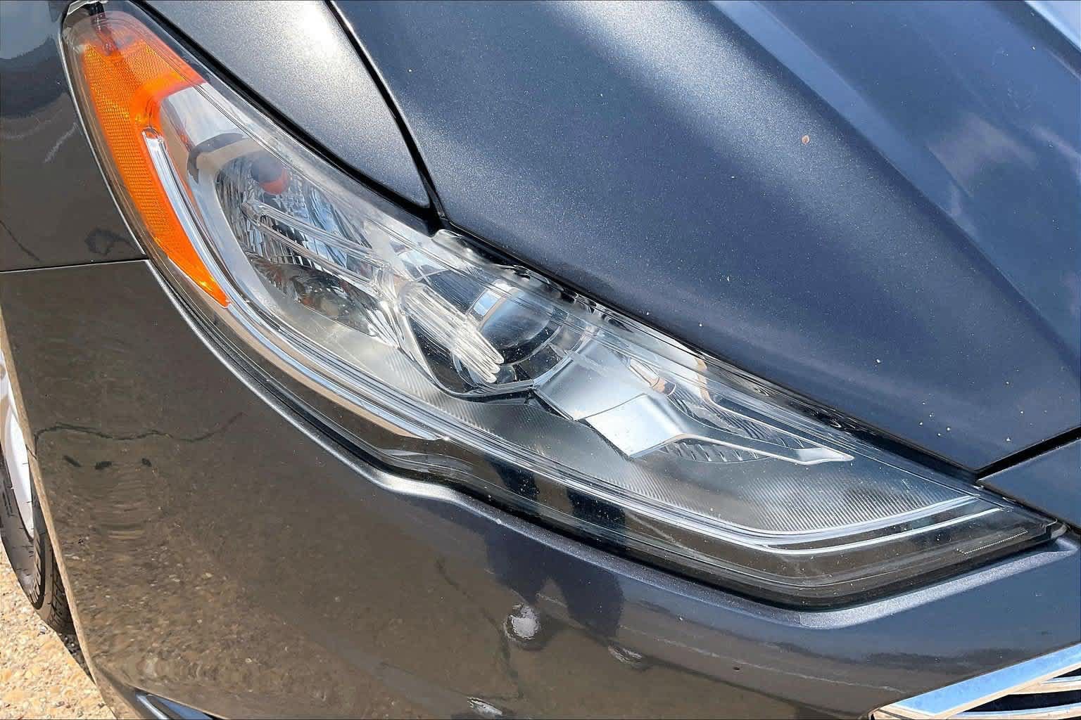 Used 2017 Ford Fusion S FWD image 28
