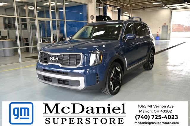 Used 2023 Kia Telluride S w/ S Sunroof Package