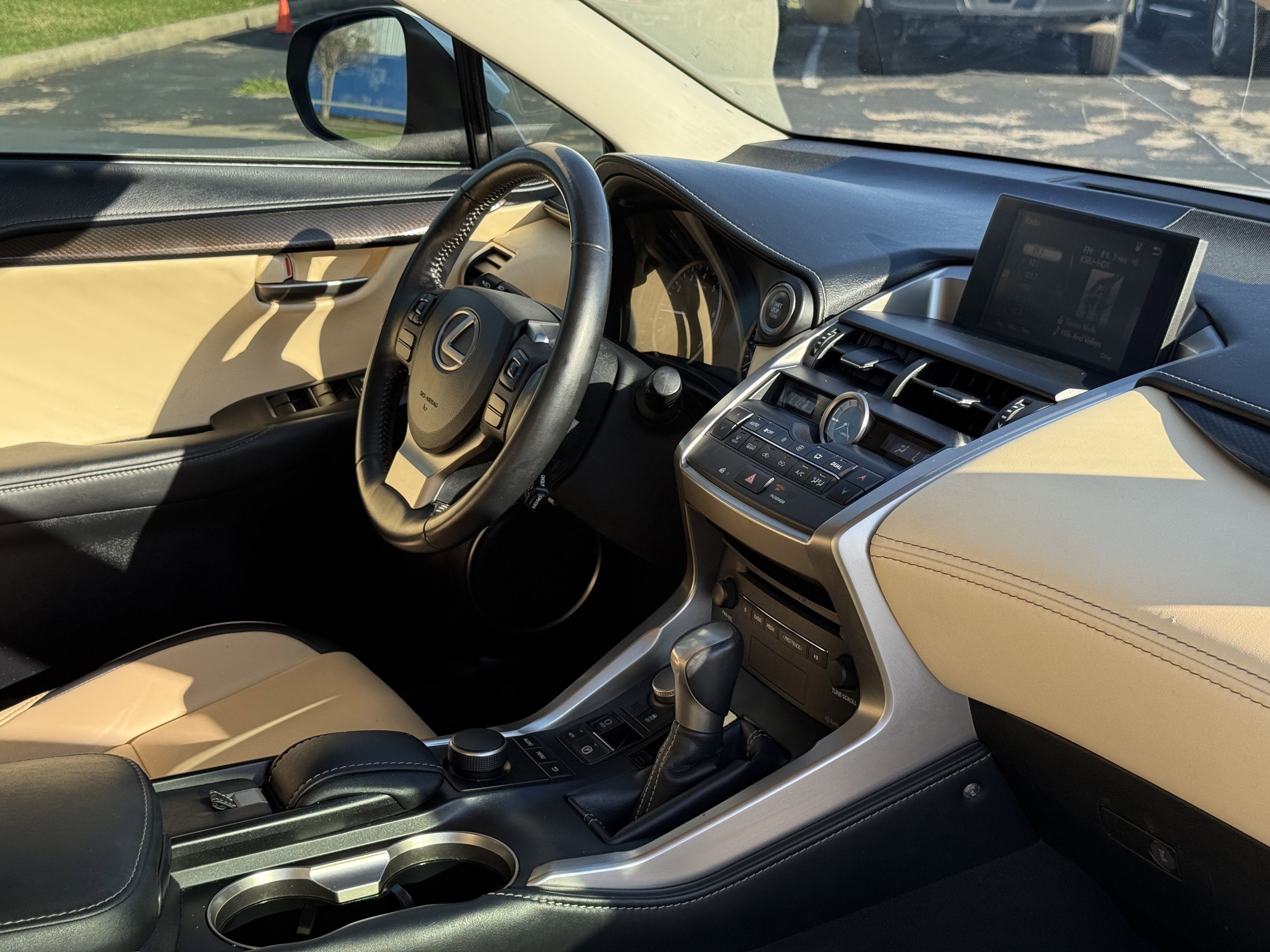 Used 2016 Lexus NX 200t FWD image 14