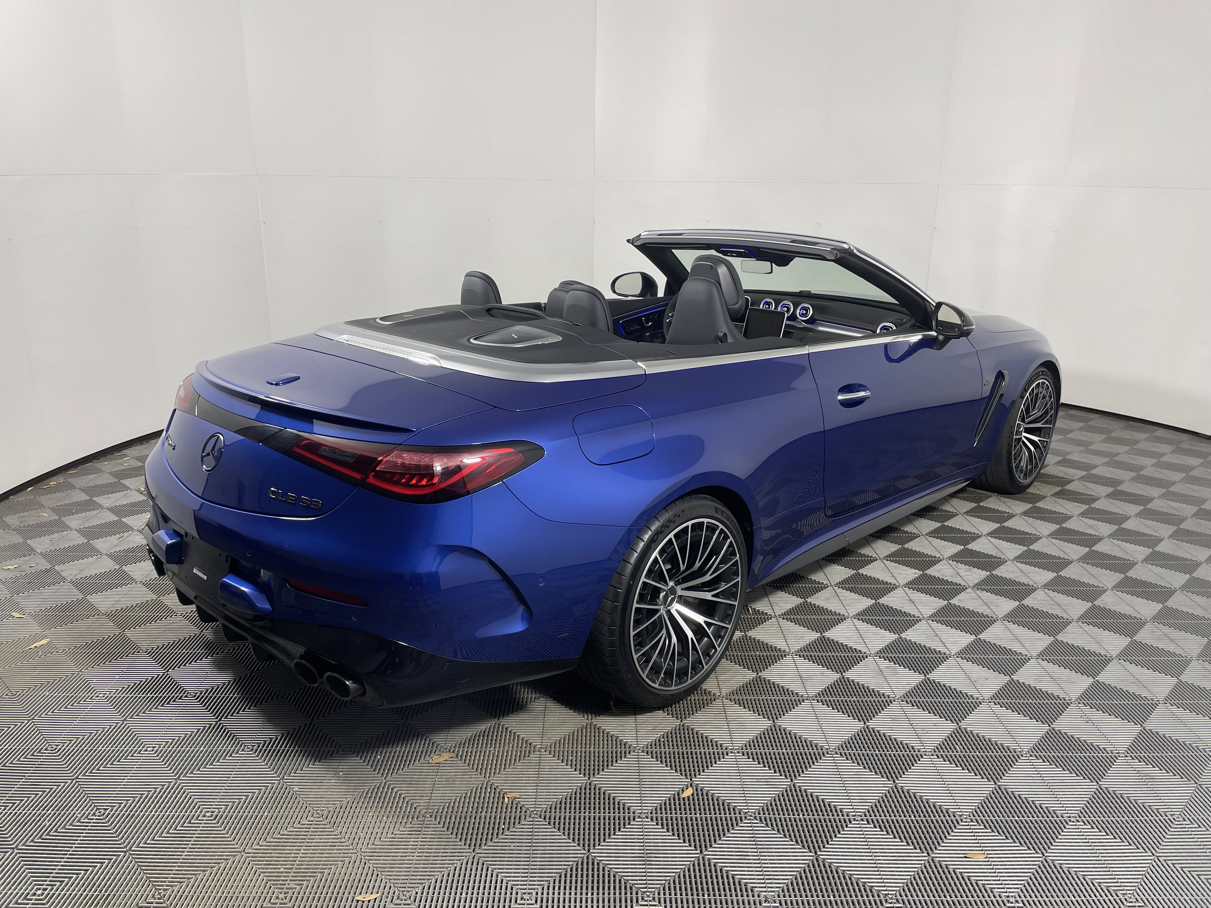 Used 2025 Mercedes-Benz CLE 53 AMG 4MATIC Cabriolet image 5