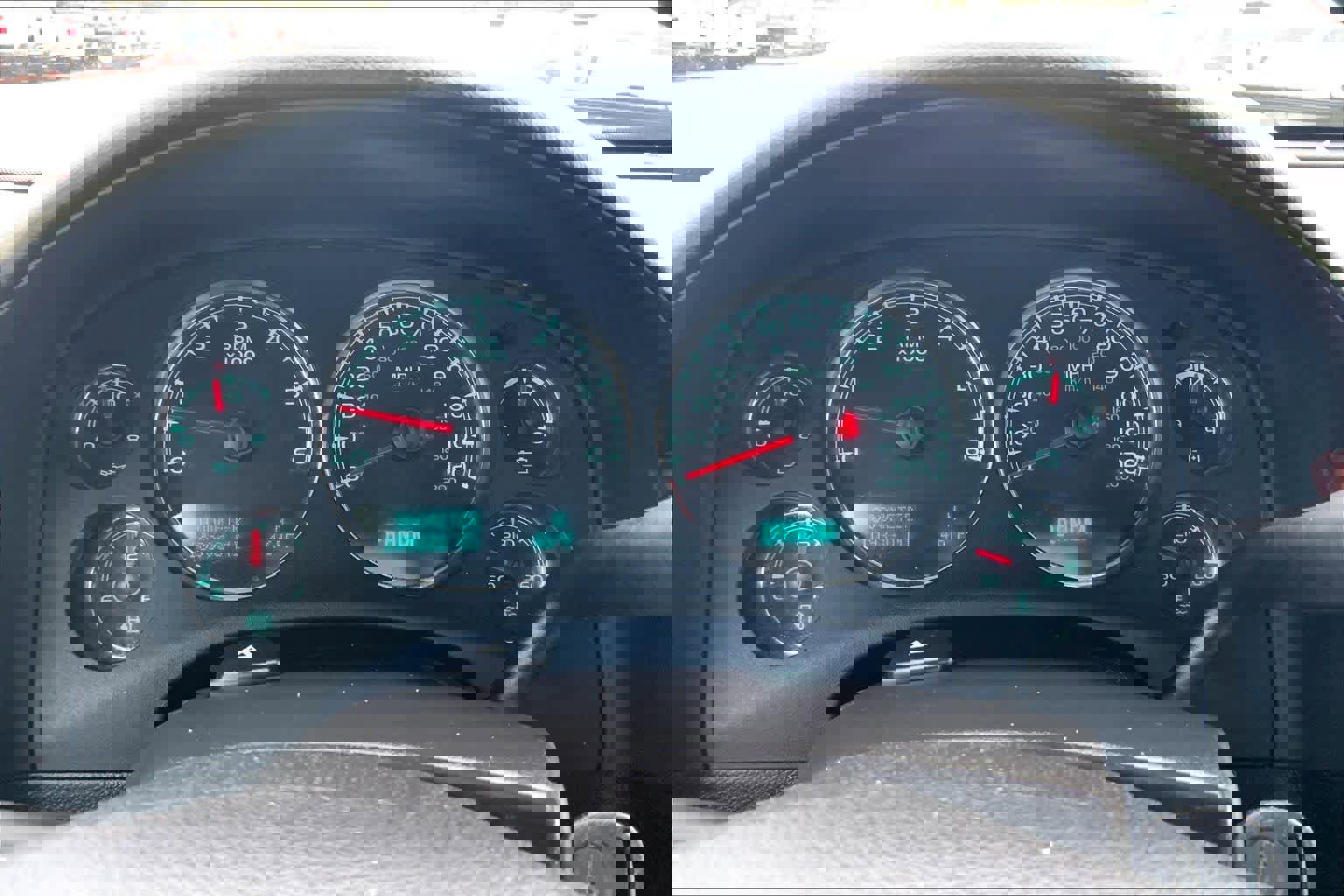 Used 2013 Chevrolet Suburban LTZ image 25