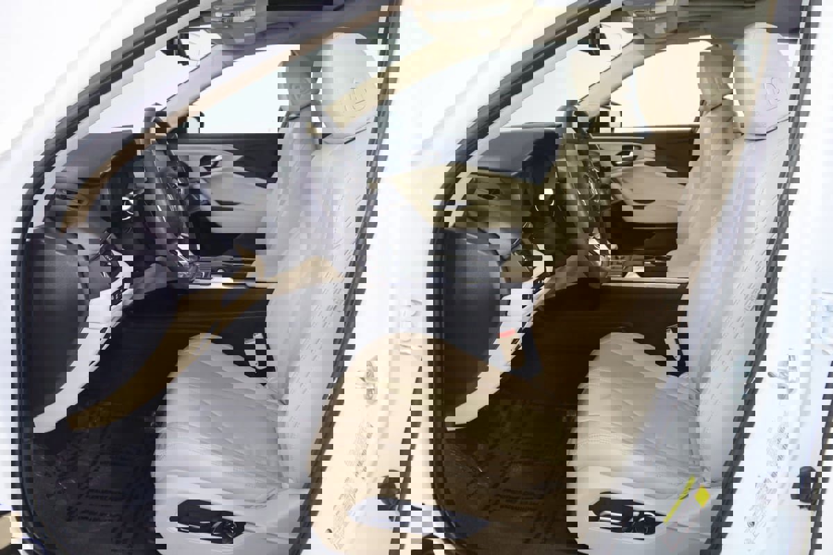 Used 2024 Acura TLX w/ Technology Package image 12