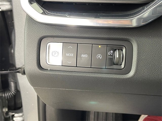 Certified 2026 GMC Acadia Elevation image 14