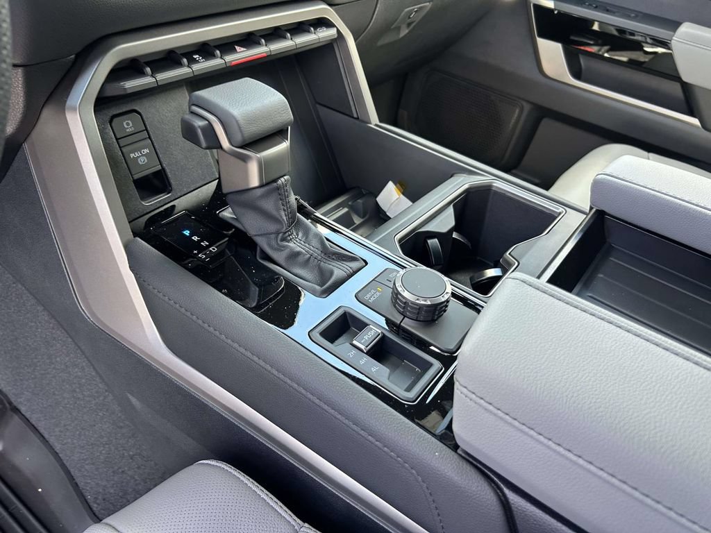 New 2026 Toyota Tundra Limited AWD/4WD image 21