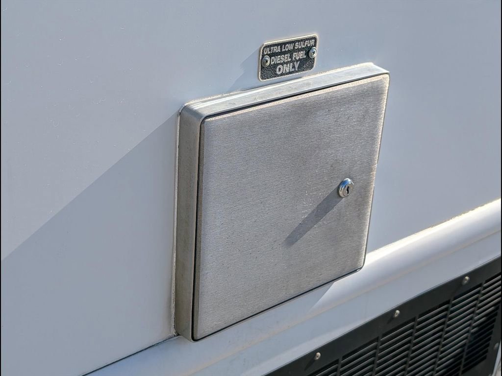 Used 2015 Chevrolet Express 3500 w/ Shuttle Bus Package RWD image 19