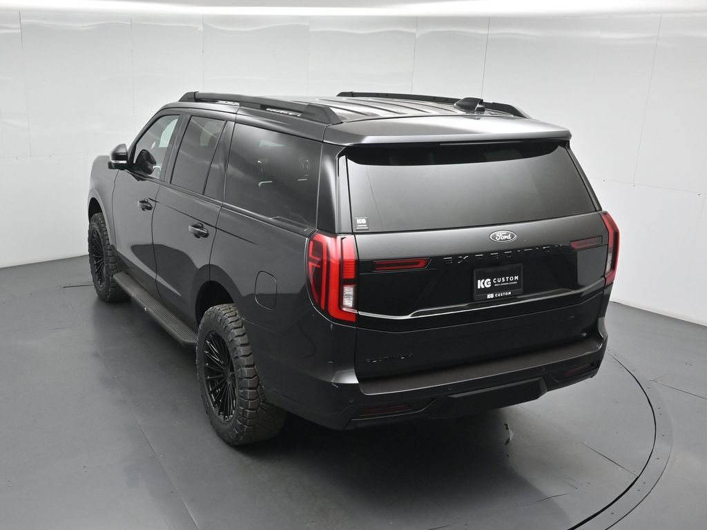 New 2026 Ford Expedition Platinum w/ Stealth Appearance Package AWD/4WD image 39