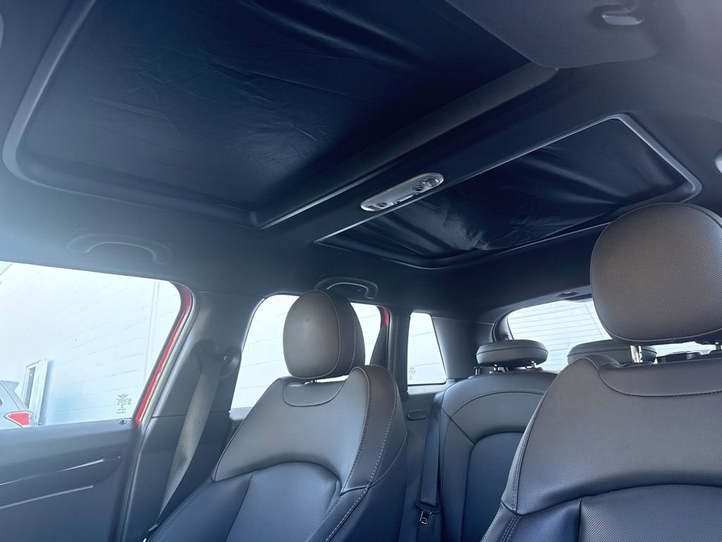 Used 2023 MINI Cooper S FWD image 8