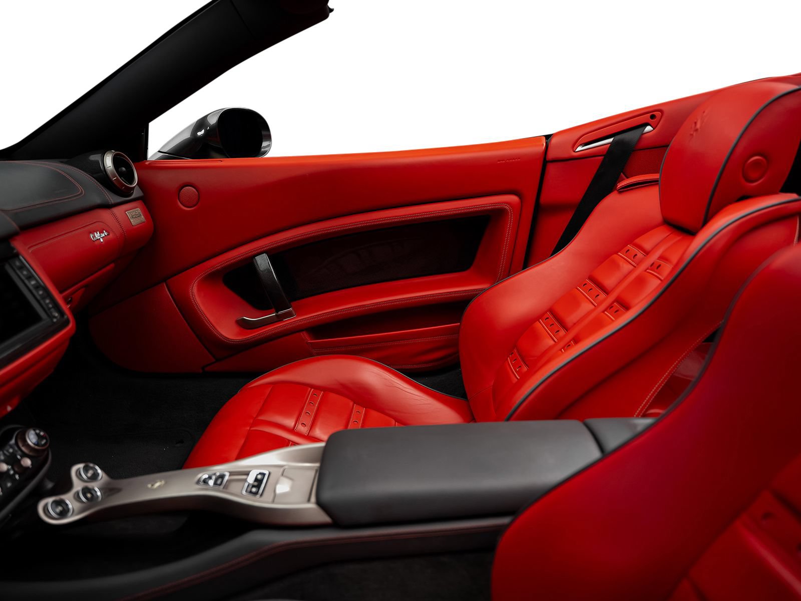 Used 2010 Ferrari California RWD image 62