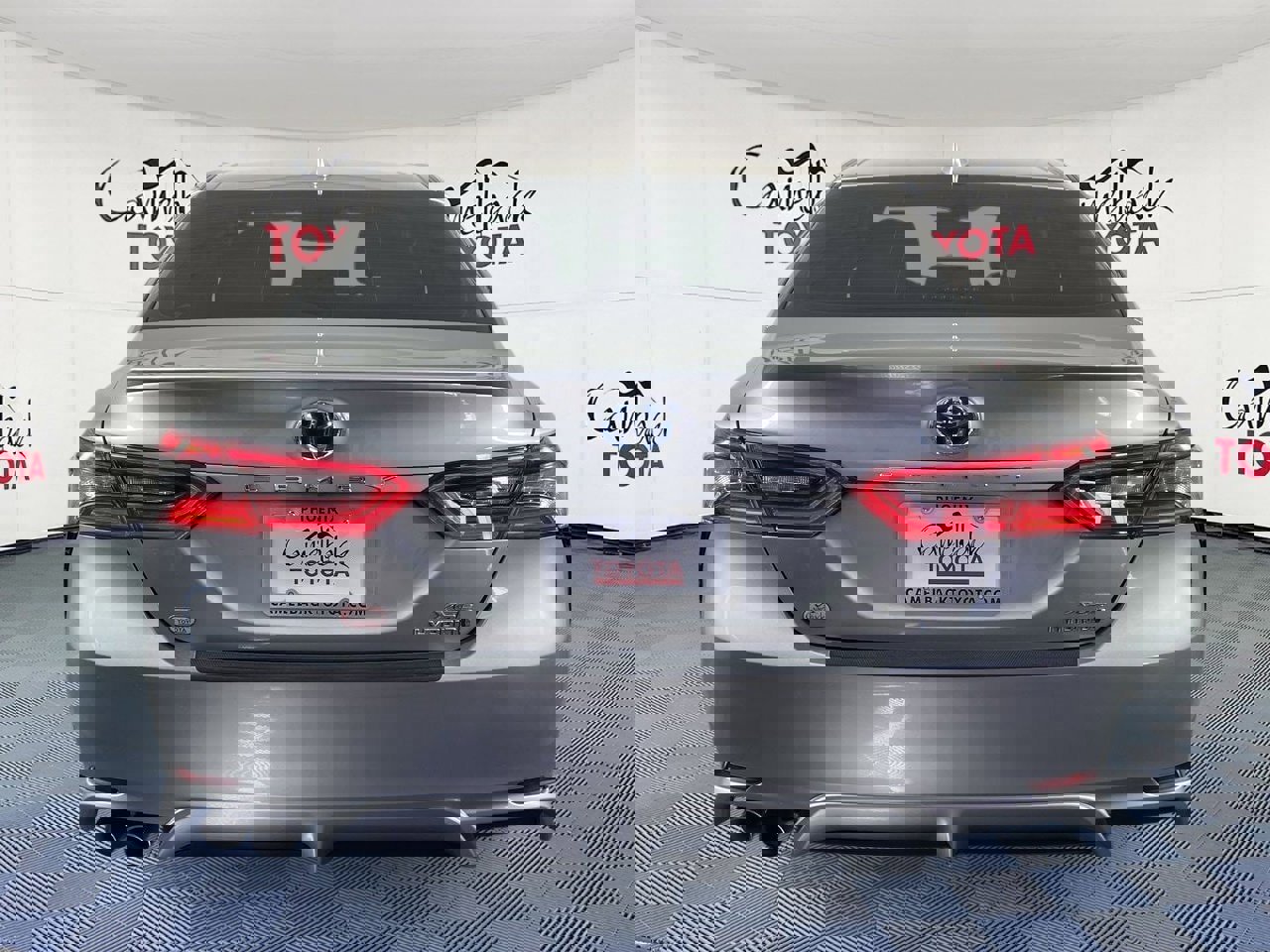 Used 2024 Toyota Camry XSE image 7