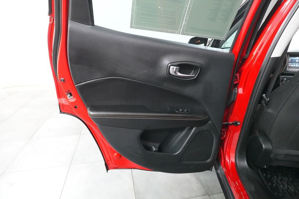 Used 2020 Jeep Compass Sport AWD/4WD image 29
