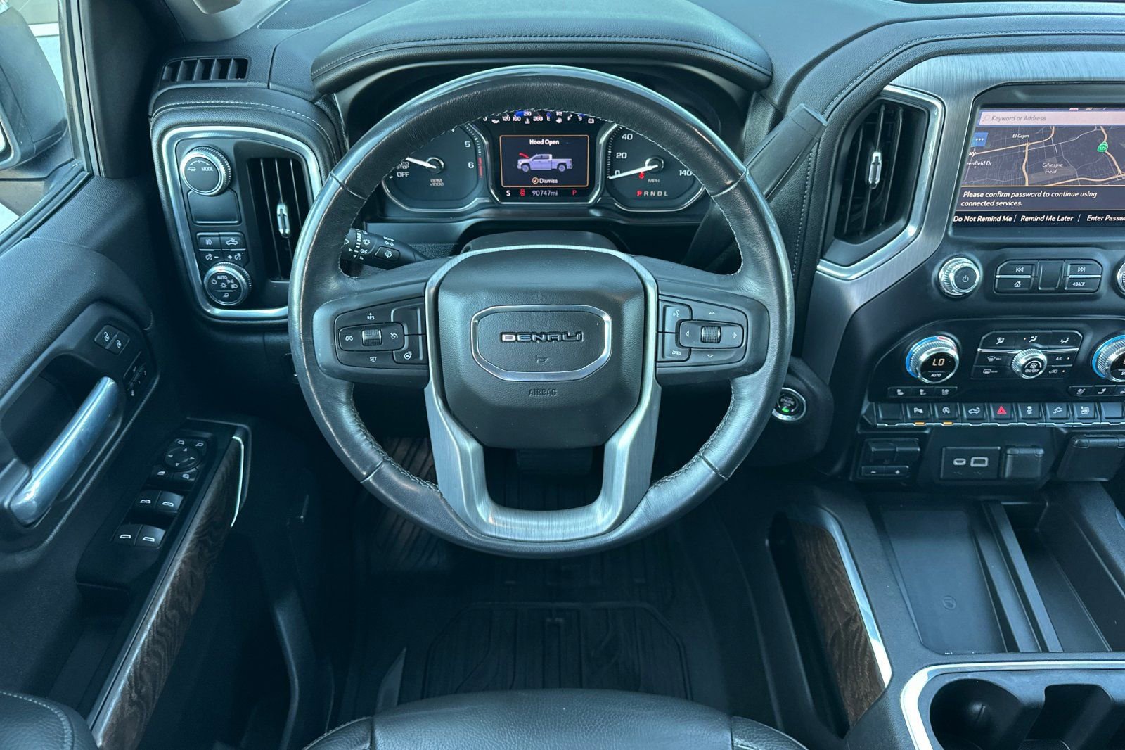 Used 2020 GMC Sierra 1500 Denali RWD image 17