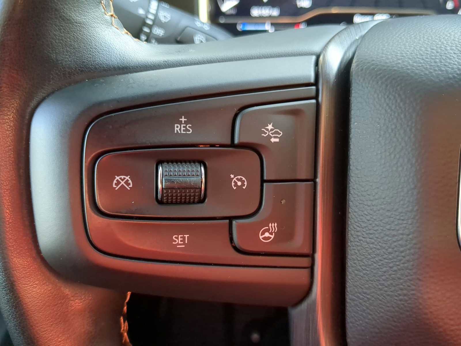 Used 2024 GMC Sierra 2500 AT4 w/ AT4 Premium Plus Package image 16