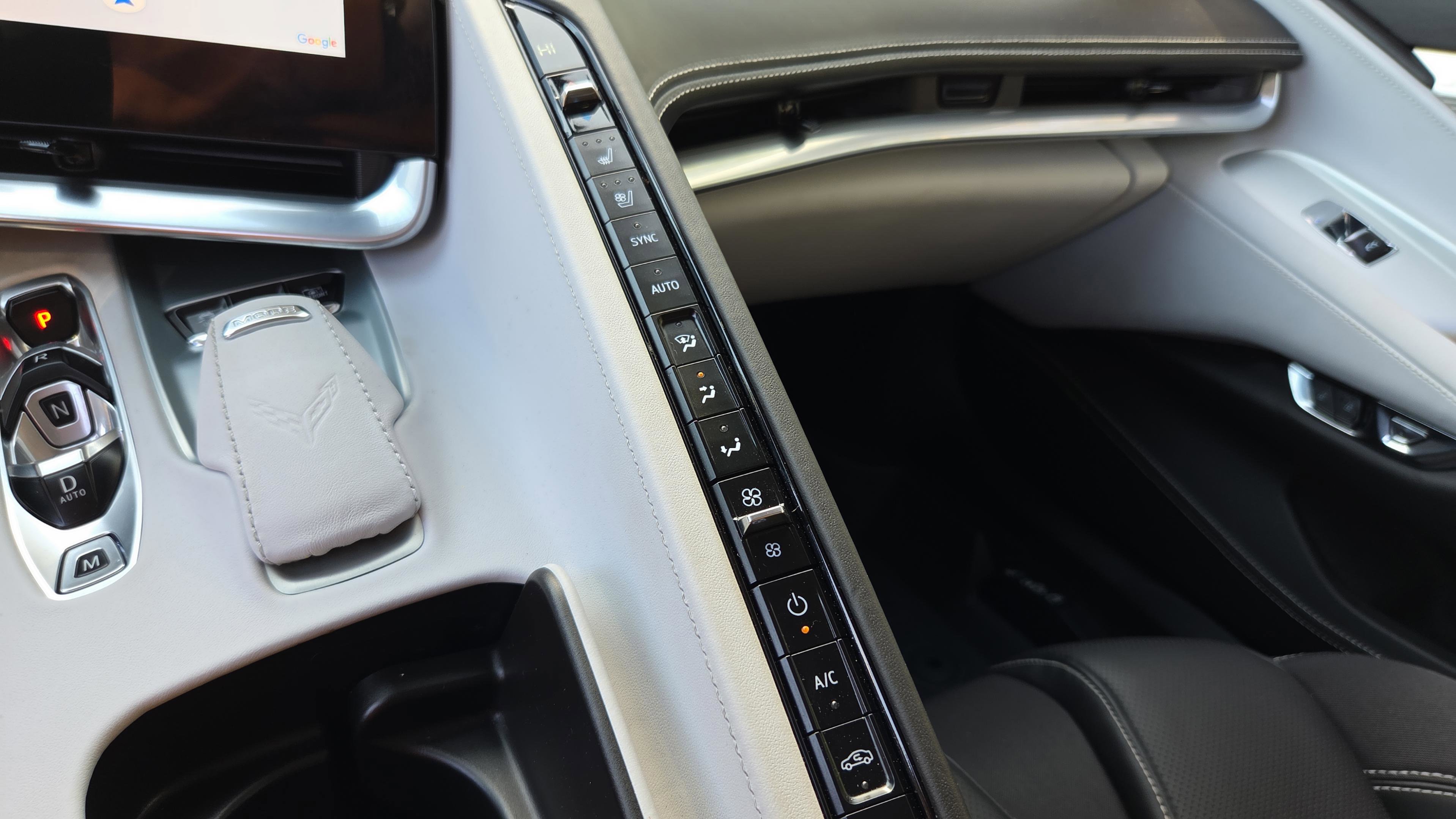 Used 2024 Chevrolet Corvette Stingray Premium Conv RWD image 24