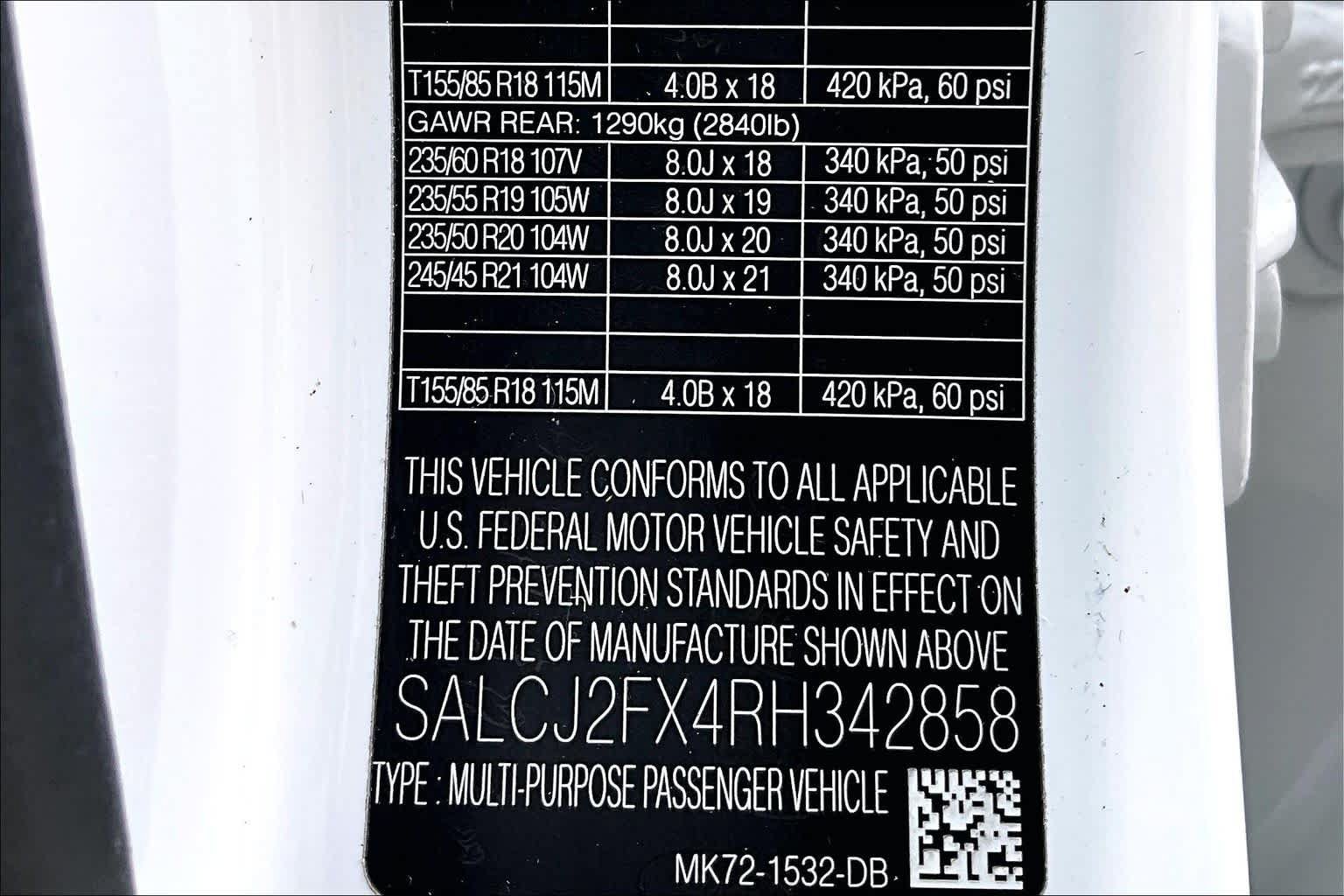 Used 2024 Land Rover Discovery Sport S AWD/4WD image 37