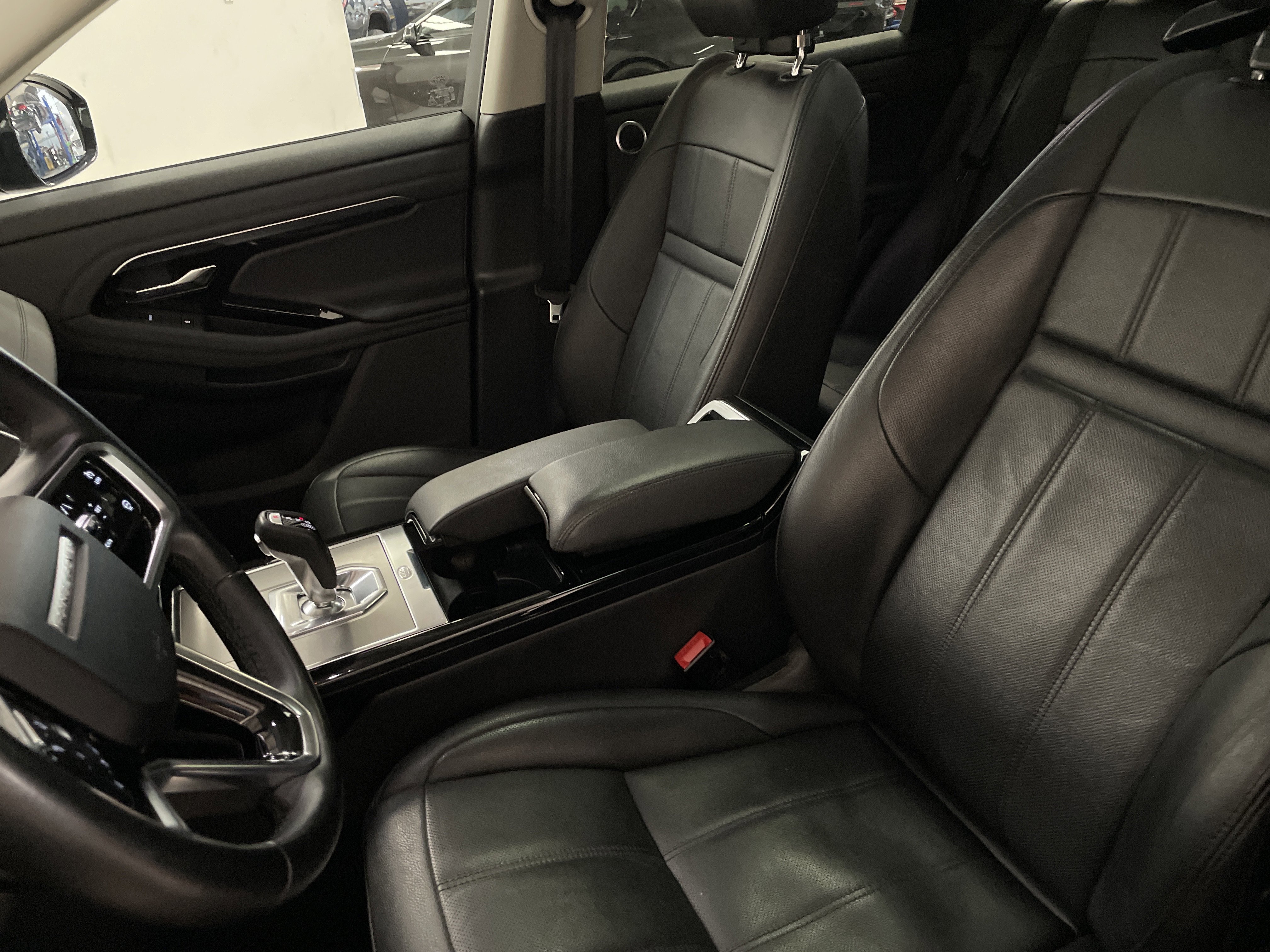 Used 2022 Land Rover Range Rover Evoque S AWD/4WD image 15