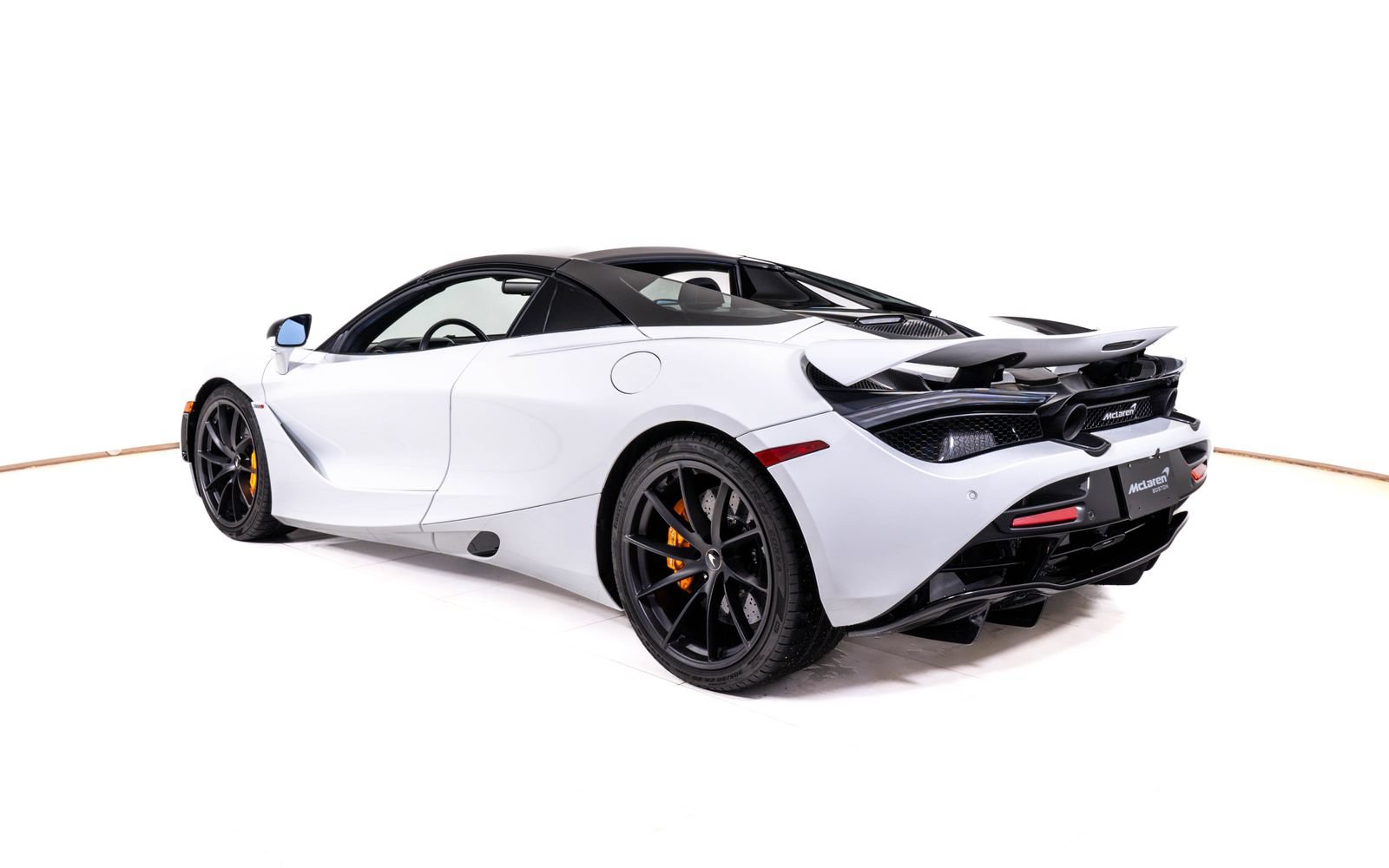 Used 2021 McLaren 720S Performance RWD image 4